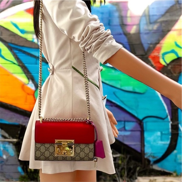 Gucci Padlock 2 way bag. W/ Box/ Dust Bag - Picture 11 of 12